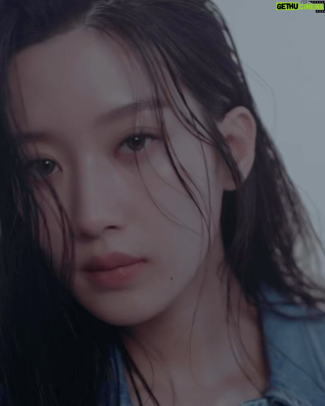 Moon Ga-young Instagram - “I certainly feel that an adult woman has a right to determine what happens to her life and body.” _ Calvin Klein