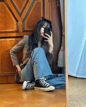 Mun Ka-young Instagram - 1일 1croissant