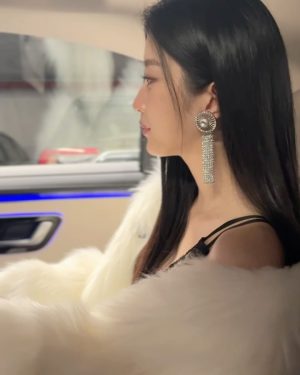 Mun Ka-young Instagram - 😉