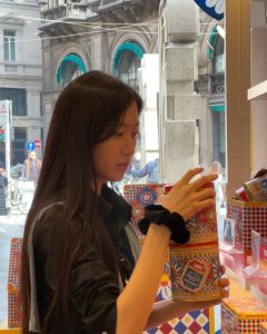 Moon Ga-young Instagram - 😽