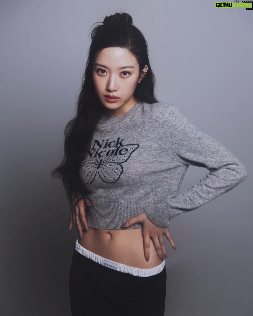 Moon Ga-young Instagram - 🦋 #nicknicole