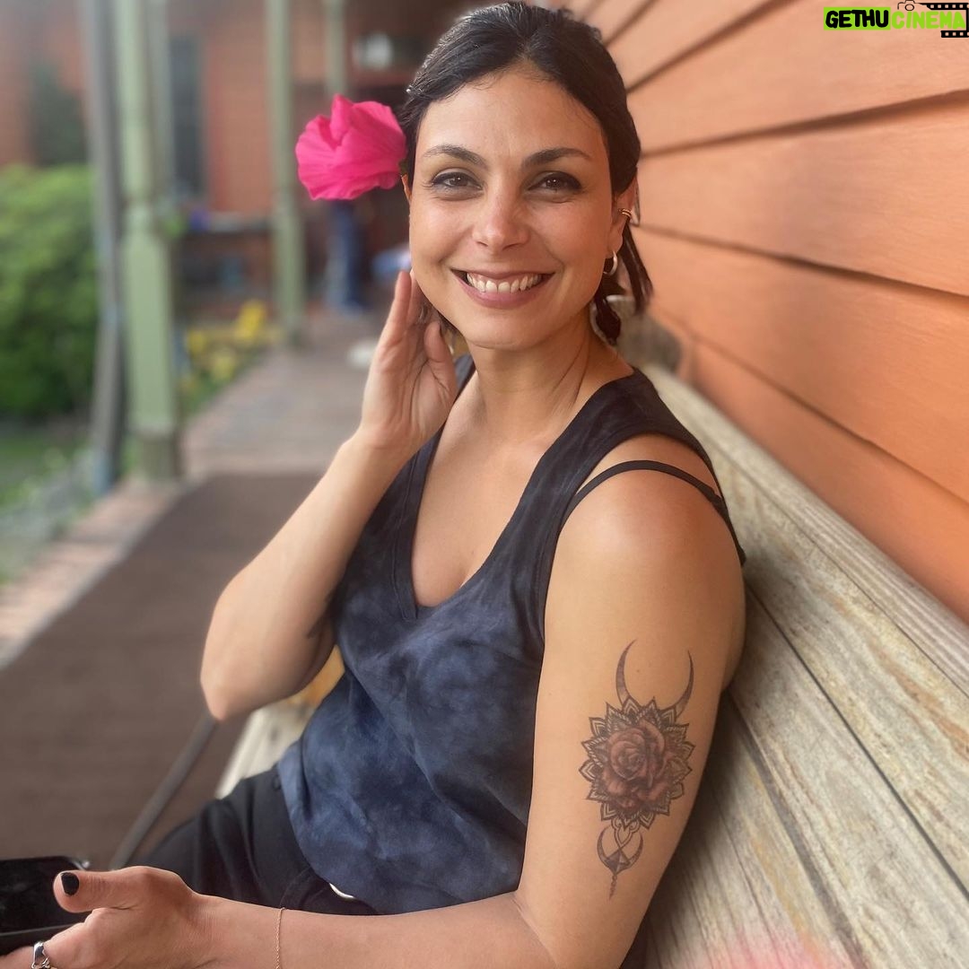 Morena Baccarin - 95.6K Likes - Getting into character 🌸
