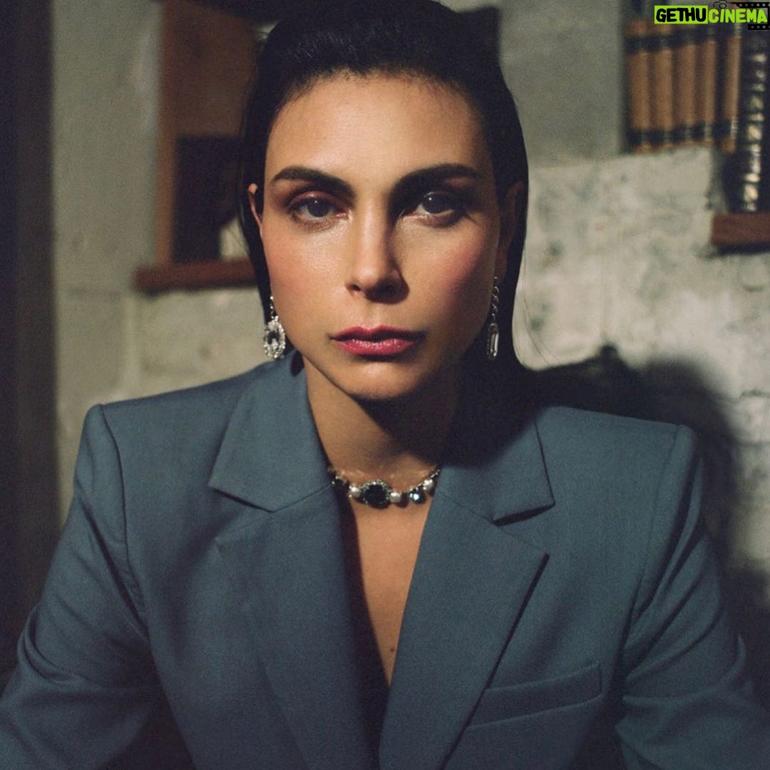 Morena Baccarin Instagram - Why so serious?