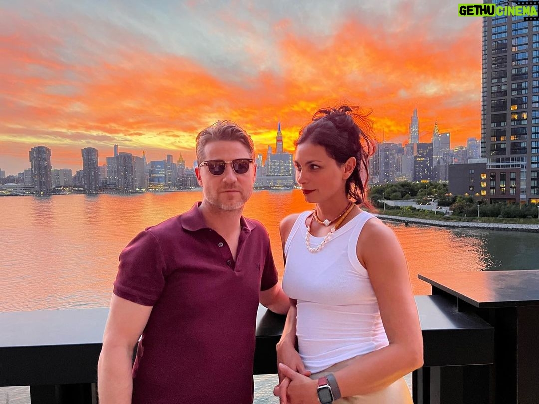 Morena Baccarin - 95.8K Likes - Summer nights. 🌆
