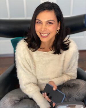 Morena Baccarin Instagram - Press ready on top. Zoom interviews on bottom.