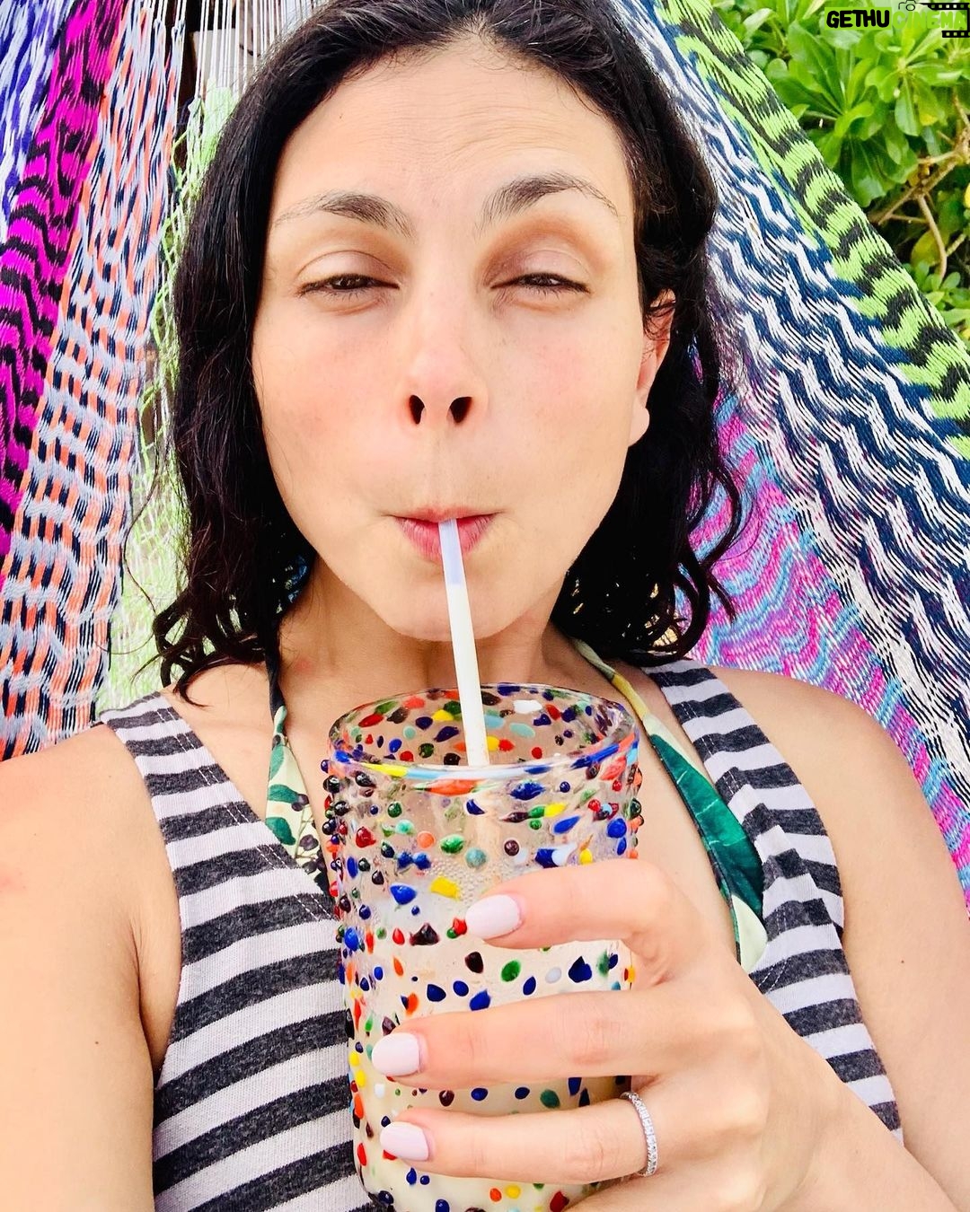 Morena Baccarin - 76.8K Likes - Well I’m ready for 2022! Have a safe and healthy New Year everyone! 🥳