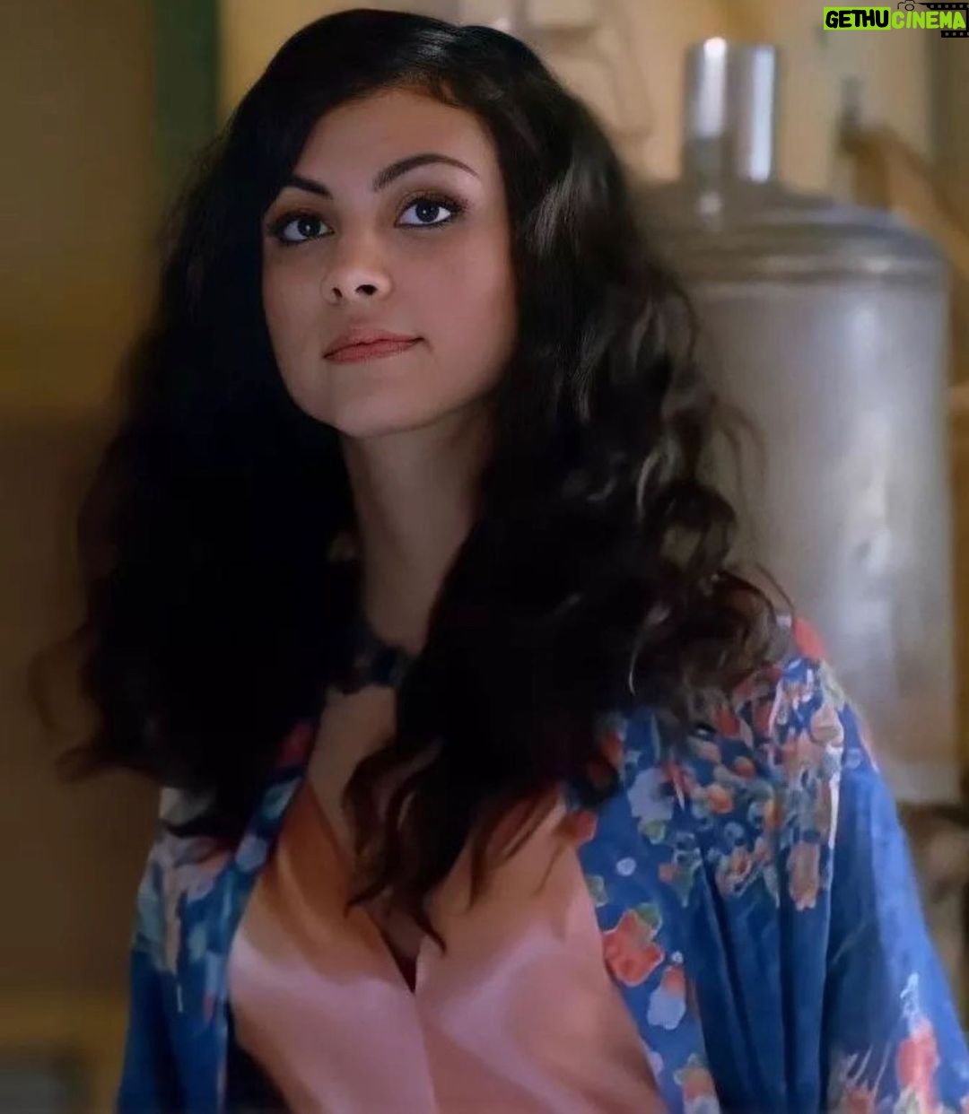 Morena Baccarin - 94.2K Likes - Talk about a flashback… #fbf