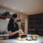 Morena Baccarin Instagram - Cooking a Brazilian stew for @nytimes
