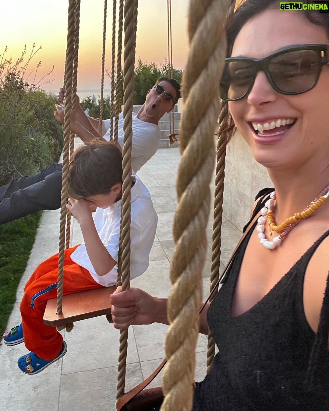 Morena Baccarin Instagram - So much to celebrate ❤️