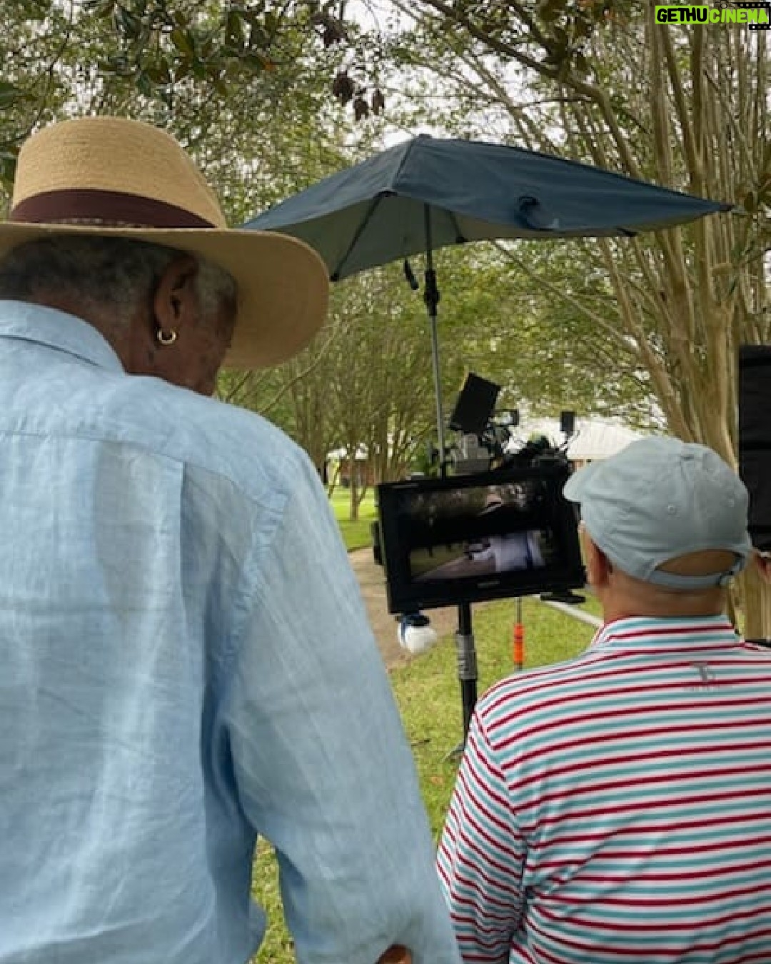 Morgan Freeman Instagram - Happy to be back on set with #RevEnt team here in Mississippi. #BTS