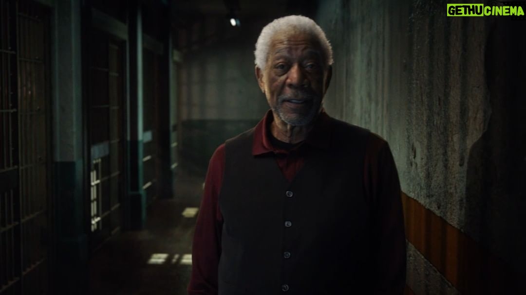 Morgan Freeman Instagram - El Chapo, the world’s most notorious drug lord, orchestrated a legendary prison break that stunned the world. TONIGHT, we’re uncovering the story behind this incredible escape on a new episode of #GreatEscapes at 10/9c, only on The @HISTORY Channel.