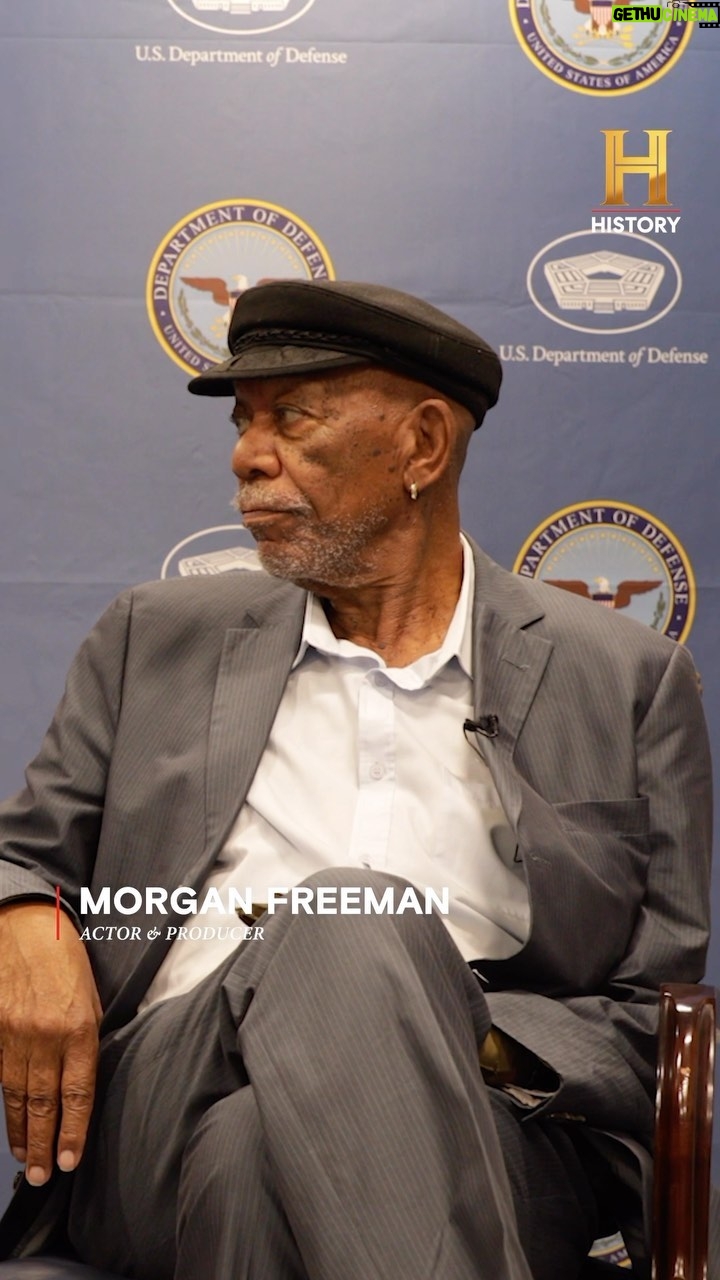 Morgan Freeman Instagram - “Come Out Fighting!” That was the motto of the 761st Tank Battalion. I had the opportunity to discuss their spirit, their legacy and their importance to American History with @emmanuelacho at The Pentagon. Be sure to watch the #761stTankBattalion on @History this Sunday, August 20th to learn more.