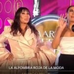 Moria Casán Instagram - Repost @maxi_cardaci LA MEFGA ONE @moria_laone MAS IMPACTANTE QUE NUNCA con @flordelave en la Red Carpet del #MFMODA por @americatv 💥💥💥👏🏻👏🏻👏🏻💋