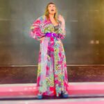 Moria Casán Instagram - Look: @ropa__bellaok Sandalias: @lucianomarraok Hair Style, Make up E Imágen: @galosottovip Prensa: @maxi_cardaci @cardacinoe
