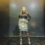Moria Casán Instagram - Look: @ropa__bellaok Sandalias: @carmensteffensargentina Peluca: @miguelromano_el_condor Make Up e Imágen: @galosottovip Prensa: @maxi_cardaci @cardacinoe