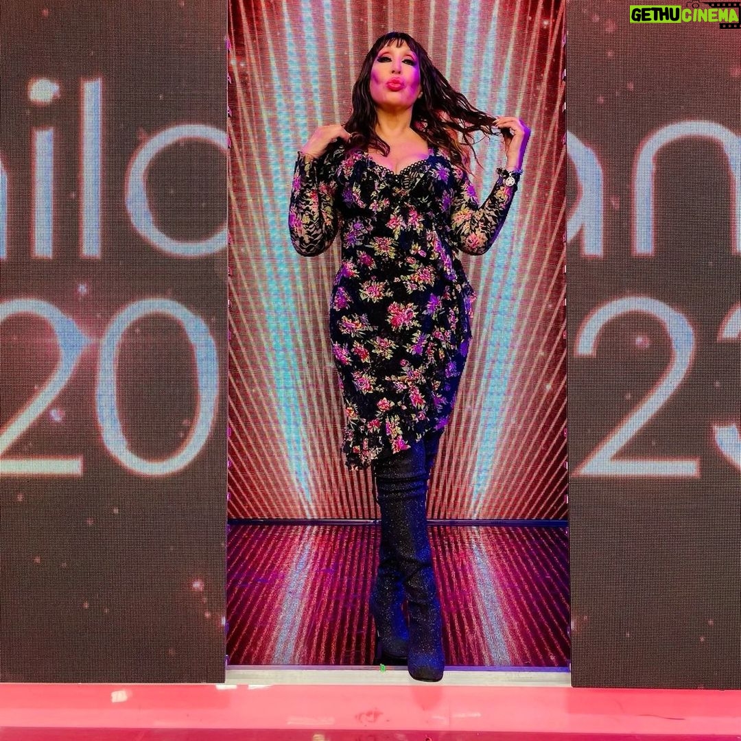 Moria Casán Instagram - Look: @danielcapri1978 Botas: @ropa__bellaok Make Up, Hair Style e Imágen: @galosottovip Prensa: @maxi_cardaci @cardacinoe