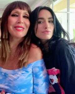 Moria Casán Instagram - Querida Gladiadora empoderada Diosa del Pop, lo mejor para tu vida en nueva era en tu Birthday!!! Love Forever @lali 💋💞🎁