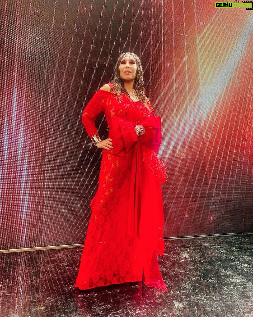Moria Casán Instagram - Total look: @danielcapri1978 Hair Style, Make Up e Imágen: @galosottovip Prensa: @maxi_cardaci @cardacinoe