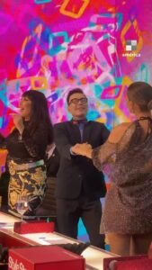 Moria Casán Instagram - SIEMPRE HAY FIESTA CON @lospalmerasoficial ❤️🌴🥳🍾 @moria_laone @pampitaoficial @marcelopolino #Bailando2023 #Argentina