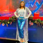 Moria Casán Instagram - Look: @ropa__bellaok @danielcapri1978 @aletaricajoyasoficial Make Up, Hair Style e Imágen: @galosottovip Prensa: @maxi_cardaci @cardacinoe
