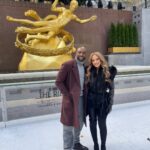 Morris Chestnut Instagram - GM! Naked dude behind us is one of the most photographed sculptures in NYC! If not THE most. @1melissadesousa @peacocktv @tods @aldo_shoes @houseofdiabate. The Best Man Final Chapters Coming 12-22-22