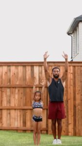 Morris Chestnut Instagram - It’s amazing what happens when you plant that seed of belief in your children🌱✨✨!! #believe #positivereinforcement #positiveblackimages #fatherdaughter #raisingchildren #fatherhood #blackfathers #familyovereverything @rolandpollard : Showed a Jayden a stunt tonight and she was down to give it a go! S/o to @ucf.michael for the inspiration. #cheer #cheerleading #BEASTmode