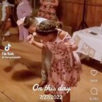 Morris Chestnut Instagram – Dancing into the weekend like 🕺🏾💃🏽✨✨✨
#positivevibes #dancelikenooneiswatching #weekendvibes