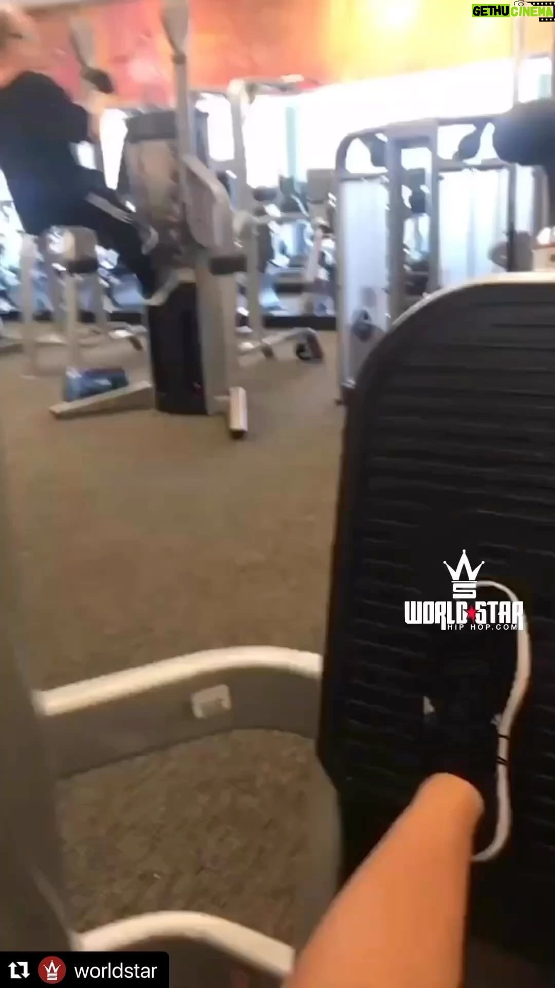 Morris Chestnut Instagram - At least he’s in there doing something, not sure what it is… but get it how you live it!! 🤷🏾♂️🤣💪🏾 #fitspo #gymlife #gymrat #wod #getithowyouliveit #workout #workoutoftheday #thisaintitchief