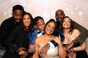 Morris Chestnut Instagram - Nothing but good times and great memories with my brothers from THE BROTHERS and our beautiful wives. Happy Holidays from the Chestnuts, Bellamys and our hosts the Hughleys♥️✨🎁

@kristenbellamy :
Love love these beautiful spirits beyond
❤️
We met 23 years ago when our guys were shooting the brothers. I wasn’t  even married yet.
We have been in each other’s lives ever since. These ladies even cooked for me when I came home from the hospital with bailey…
( well Ladonna cooked pam and I watched)
We’ve been through engagements, weddings, births, birthdays, and deaths of loved ones.
This is more than life imitating art. They are the real deal and I love getting to catch up during the holidays. 
Love #thebrothers ✨ just missing #shemarmoore and his beautiful  family
Sometimes life just knows what you need and gives it to you. 
Happy holiday season to everyone.
May your days be spent with people that bring you joy❤️