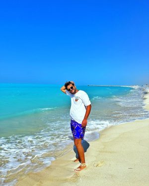 مصطفى خاطر Instagram - Summer vibes 😎⛱️