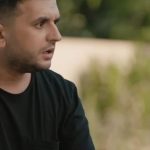 Mostafa Khater Instagram - يا تري ايه حكاية القصر ده ؟!! 🤔 تابعونا حصريا علي #شاهد_vip ومستني رأيكم في اول حلقتين 🔥🔥 #مصطفي_خاطر #بينو #شوقي #مسلسل_البيت_بيتي #البيت_بيتي @shahid.vod