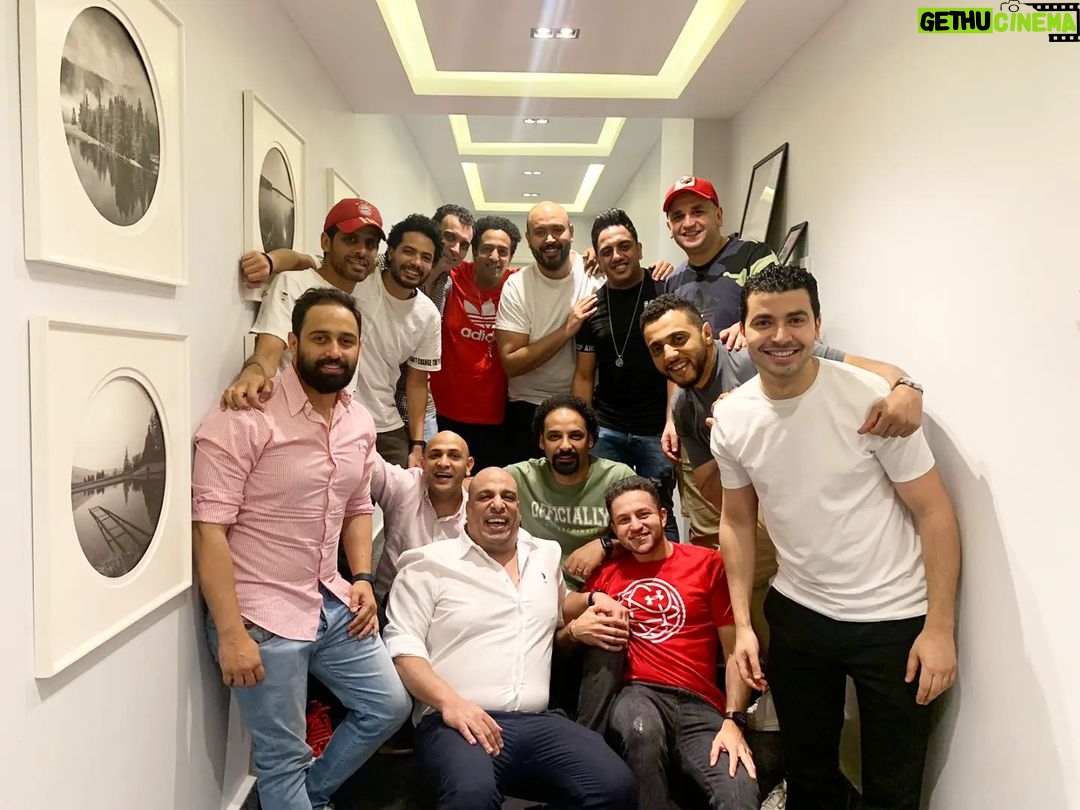 Mostafa Khater Instagram - كل سنه وانتم طيبين وسنه سعيده عليكم جميعا 🎉🥳 #عيد_الفطر #مصطفي_خاطر