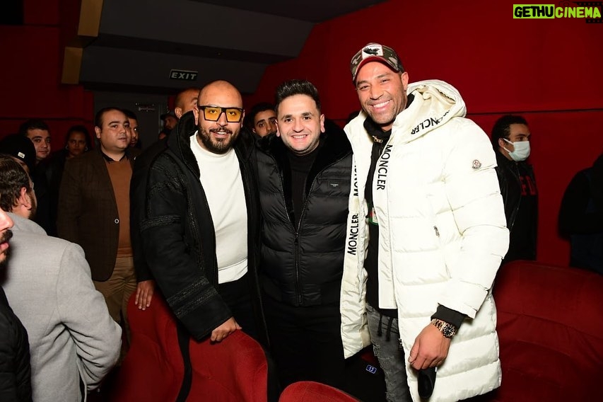 Mostafa Khater Instagram - الحمد لله مبسوط جدا جدا بردود الافعال الجميله علي فيلم تماسيح النيل والفيلم في جميع السينمات دلوقتي يارب يعجبكم #تماسيح_النيل 🐊