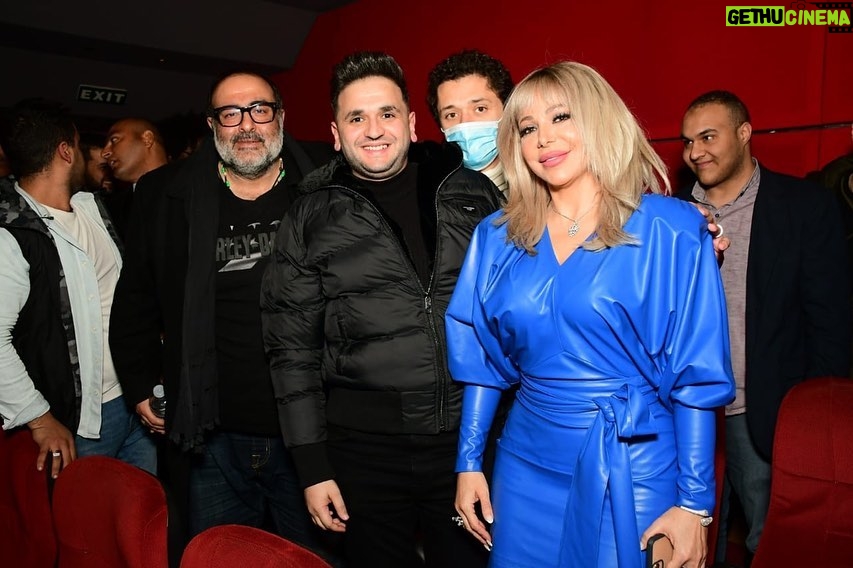 Mostafa Khater Instagram - الحمد لله مبسوط جدا جدا بردود الافعال الجميله علي فيلم تماسيح النيل والفيلم في جميع السينمات دلوقتي يارب يعجبكم #تماسيح_النيل 🐊