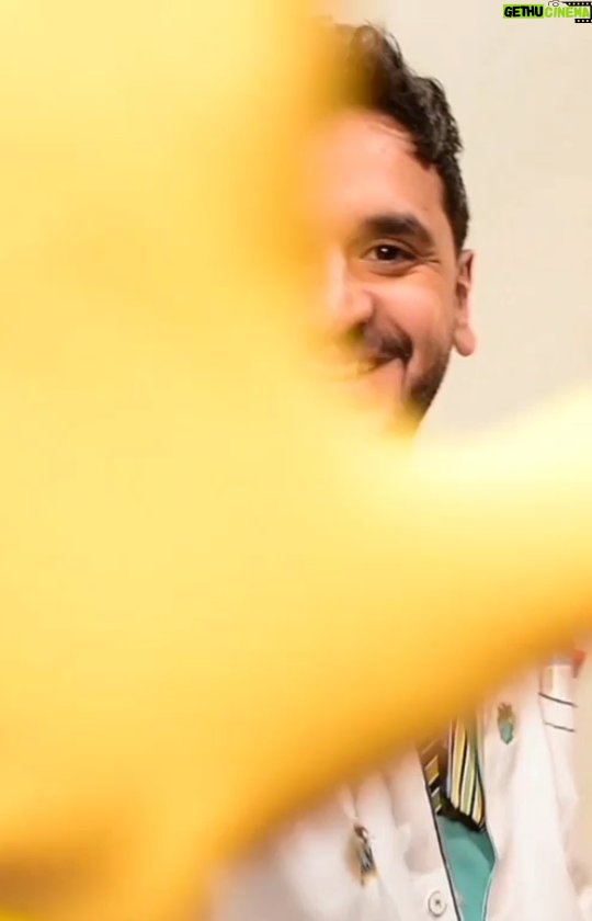 Mostafa Khater Instagram - استنونا في عرض مسرحية #عائلة_تس في #موسم_الرياض ابتداءا من يوم ١٦ نوڤمبر علي مسرح #محمد_العلي الحقوا التذاكر قبل ما تخلص 😉 لينك الحجز 👇 https://www.ticketmx.com/ar/b/863/tess-family?d=14431