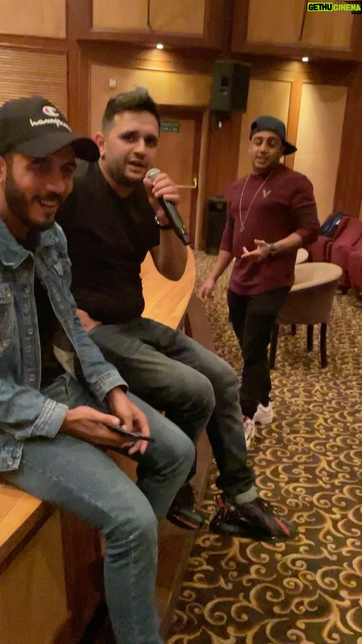 Mostafa Khater Instagram - من بروڤات مسرحيه عائله تس موسم الرياض 🇪🇬🇸🇦