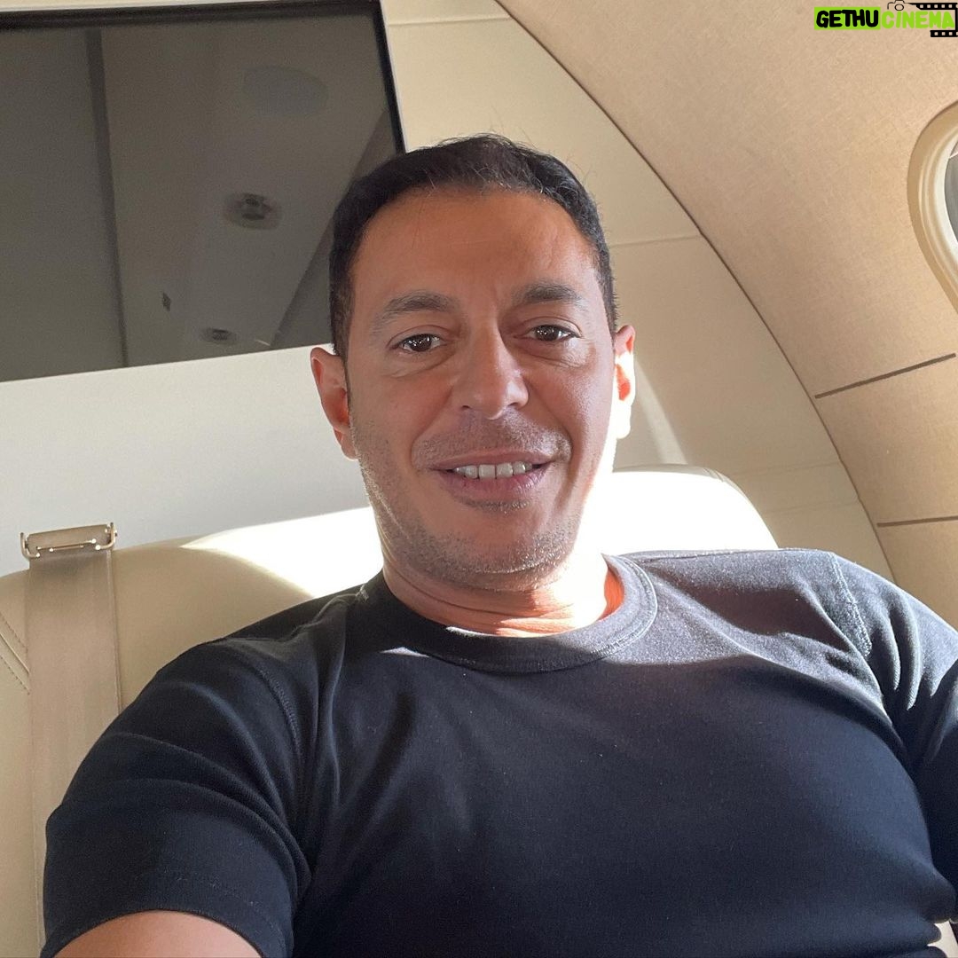 Mostafa Shaaban Instagram - .. It’s a lovely day for singing a song 🌺🌺