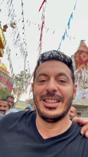Mostafa Shaaban Instagram - إحنا فى كارنا مافيش مقارنه 
هايحصل ايه فى عزوز ؟؟ افتحو باب التوقعات 
#بابا_المجال 
#مصطفى_شعبان
@bassem_samra