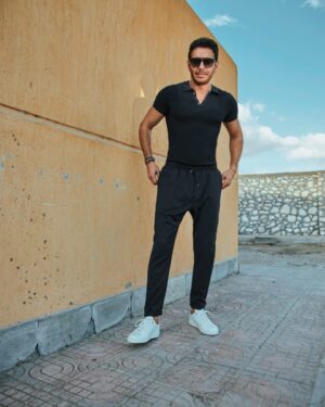Mostafa Shaaban Instagram - Have a good day all #friends 🌼🌼🙏😍😍