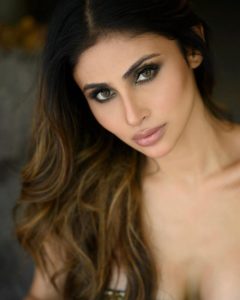 Mouni Roy Instagram - These days I think a lot about all the things I forgot to do……