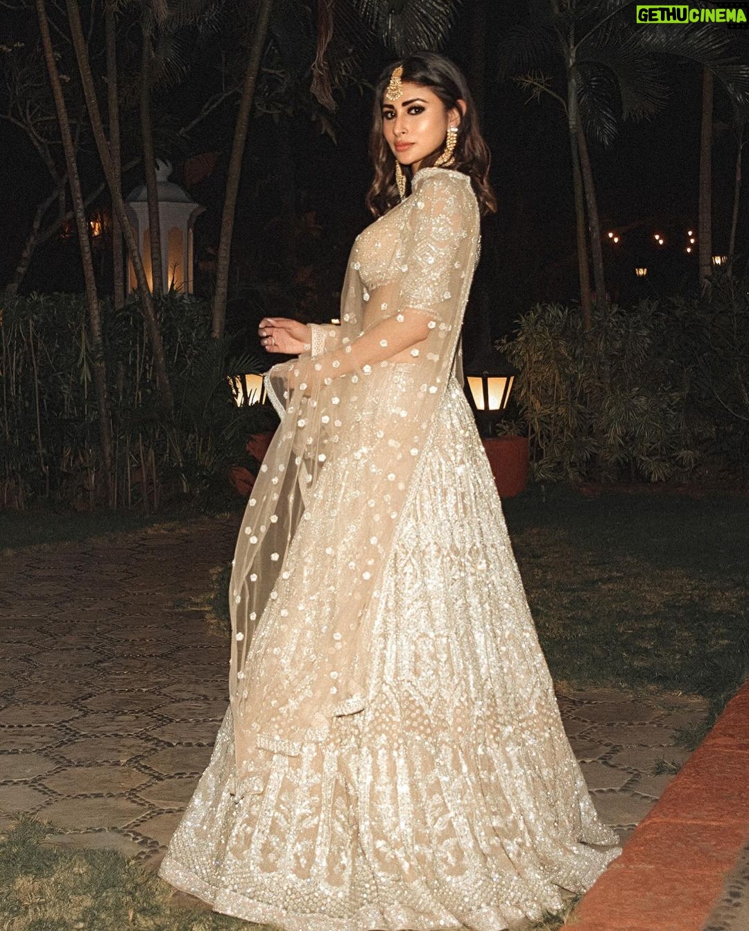 Mouni Roy Instagram - For my Sona s sangeet night ✨ • • • • Wearing - @falgunishanepeacockindia Jewellery- @sanzanyjewels Styled by- @rishika_devnani Assisted by- @stylebyvanshika Shot by- @elismitt_photography Hair by- @kimberlee9fernandes