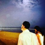 Mugdha Godse Instagram – Life has become a beautiful painting, a piece of Fine Art with His’ Eternal Grace with me… forever in Gratitude 🙏🏽🙏🏽🙏🏽 

Early morning walks With 
The Lord & The Master Himself ❤️❤️❤️ 
My Dearest ‘Taranji…’ 🙏🏽🙏🏽🙏🏽

His magnificent Grace under the bright full moon, at Juhu Beach, Mumbai! 
early morning vibes! 🌹🌹🌹
Blessed 🌺🌺🌺
Thank you @hemantjkhendilwal for capturing the moment 😍
With our Sangat Family 🙏🏽🙏🏽🙏🏽

#tarneivji #bellymaster #mumbai #juhubeach #gratitude #love #grace #joy #peace #love #happiness