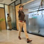 Mugdha Godse Instagram - Feel the power 🙌 Love playing this character… Photo by @birenbagadia_official #workmode #shooting #fun #lovemyjob #sunday #workday #gratitude #thankful #be #silence #divine #vadodara #gujrat #india Vadodara, Gujarat, India