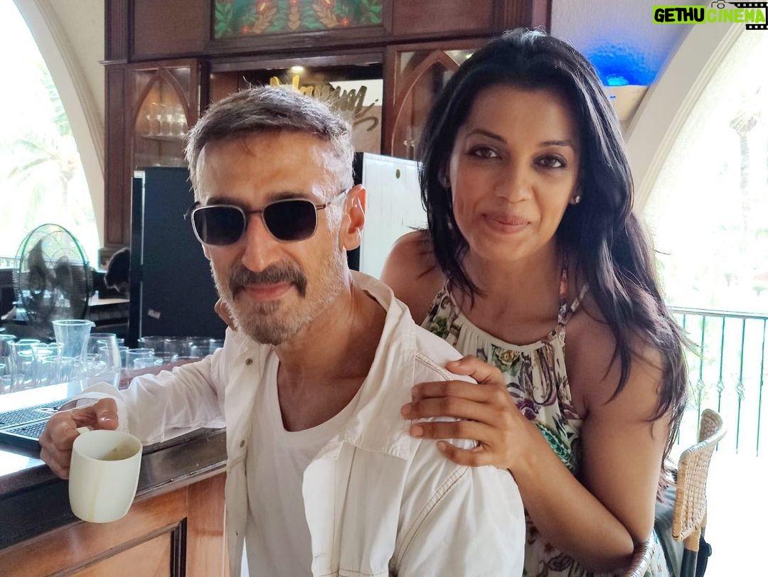 Mugdha Godse Instagram - US ❤️… Thank you !@hemantjkhendilwal For the lovely click… #gratitude #love #blessed.. South Goa