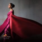 Mugdha Godse Instagram - We weave traditional & modern together to make your every moment look beautiful and stylish! We believe in creating comfort through innovation and we work closely with artisanal clusters. Link in bio to shop SaareeMood!✨ Photography : @tarun_khiwal Styling : @harshad.fshn Assisted by @khuusshhbboo @styledbygunjan MUA : @kaushikanu Production : @karma__production @himan888 Jewellary : @amrapalijewels . . . #saareemood #saareesforallemotions #mugdhagodse #newbrandlaunch #shopthelook