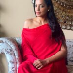 Mugdha Godse Instagram - Mood ❤️❤️❤️ Thank u @panila_westernedit n @exhibitions.mumbai for brightening mumbai winter time with this ensemble 🌹😍 #newdress #gratitude #fun #dressup #love #girlsjustwannahavefun #happy #divine #be #silence #bliss Mumbai, Maharashtra