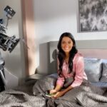 Mugdha Godse Instagram - Wanted to use this piece of music since very long… perfect song to mute the entire on-set madness!! 😉😆 #shootmode #tvc #bts #workmode #gratitude #love #lovemyjob #silence #be #divine #reels