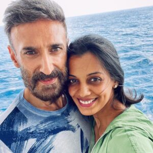 Mugdha Godse Instagram - @rahuldevofficial A day spent usefully... in the deep sea, with special company ❤️🥰 ... aboard 'The Empress' ... @cordeliacruises @celebfieapp #ocean #offshore #cruise #vacationmode #gratitude #love #fashion #fun #peace #joy #be #silence #divine #arabiansea