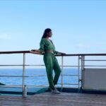 Mugdha Godse Instagram - No filter… middle of the sea 🌊 Fun time on cruise… loved the Arabian sea ❤️ @cordeliacruises #gratitude #love #cruisetime #water #sealife #arabiansea #mumbai #empressa #cordeliacruises