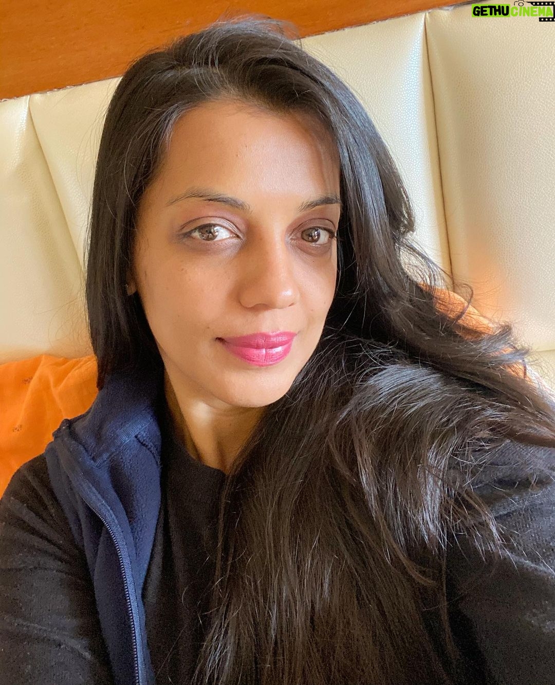 Mugdha Godse Instagram - Happy Independence Day ๐ฎ๐ณ Mornings like these โค๏ธ๐บ๐ค True independence is being able to love & be the real you! #selflove #gratitude #love #blessed #independenceday #be #silent #divine #happiness #peace #joy Hotel Gem Park, Ooty